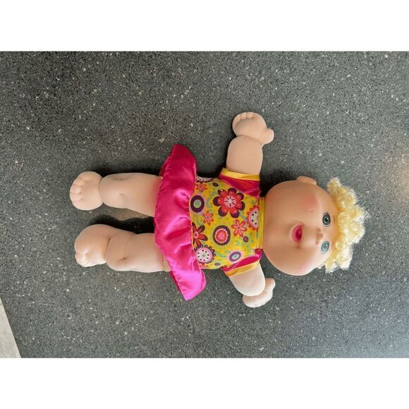 Cabbage Patch Kid Dolls - Picture 3 of 9